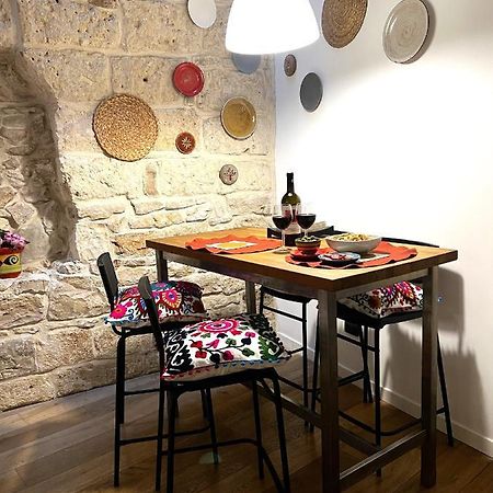 Palazzo Barone,Nel Cuore Del Borgo Antico. Apartment Bari Luaran gambar